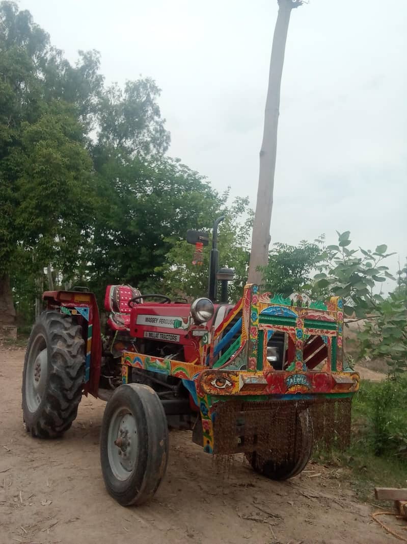 MF 240 Model 2011 1