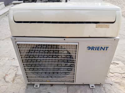 splite Ac All ok good condition original gass none. repaire