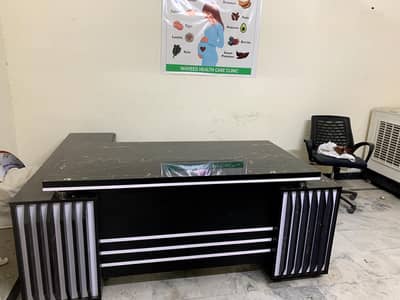 OFFICE TABLE FOR SALE