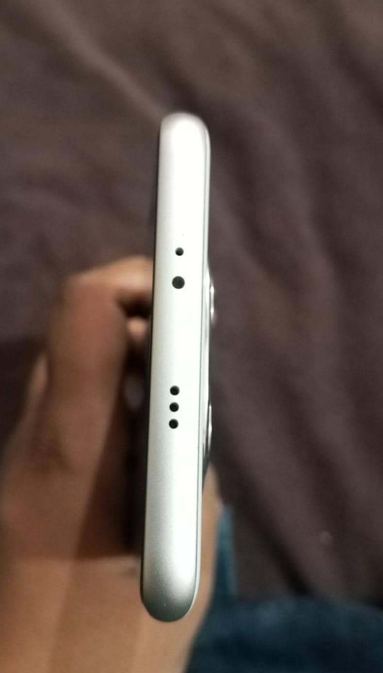 Xiaomi Redmi Note 15 3
