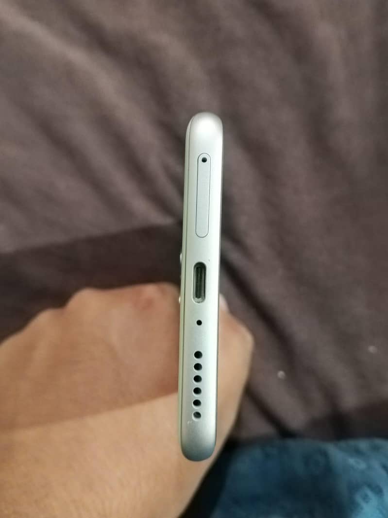Xiaomi Redmi Note 15 4