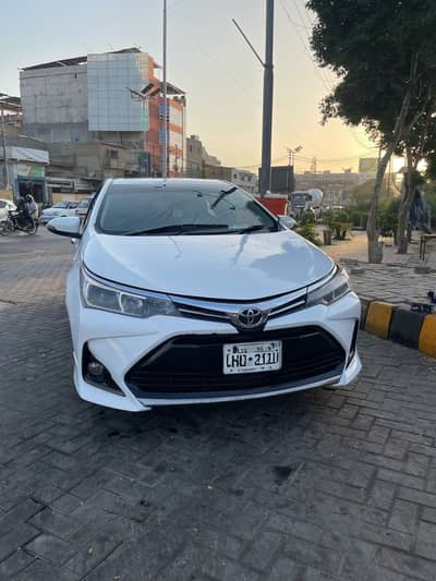 URGENT SELL TOYOTA COROLLA GRANDE 2016