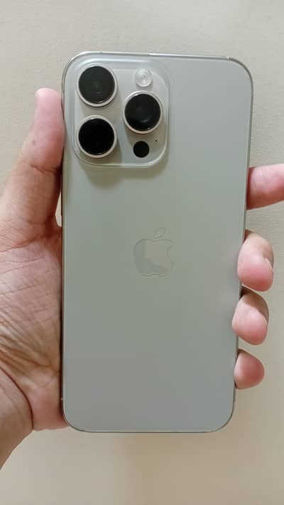 Apple iPhone 15 Pro Max