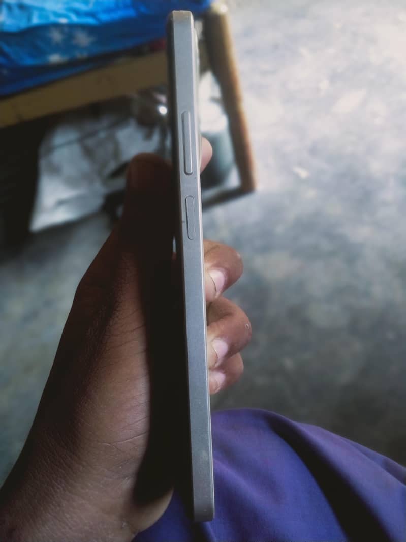 Realme C61 2