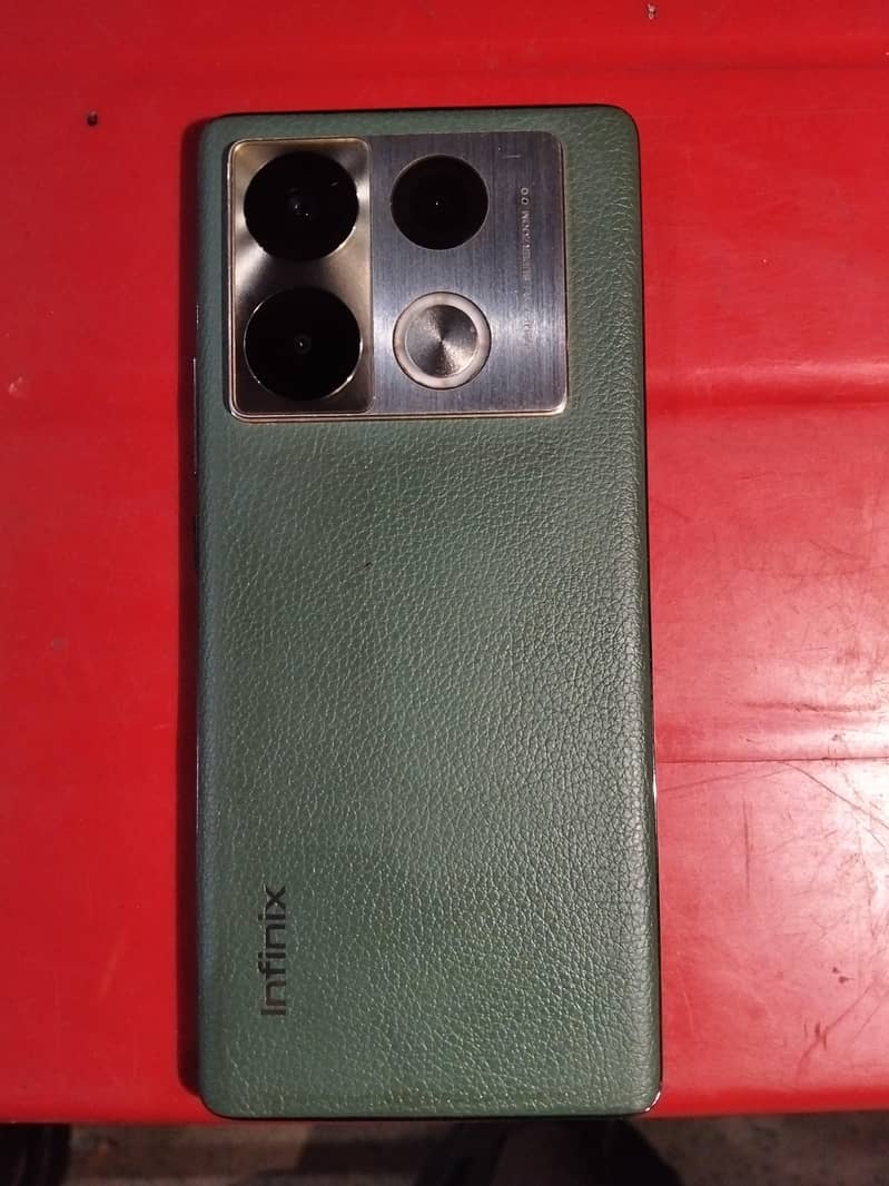 Infinix Note 40 Pro 1