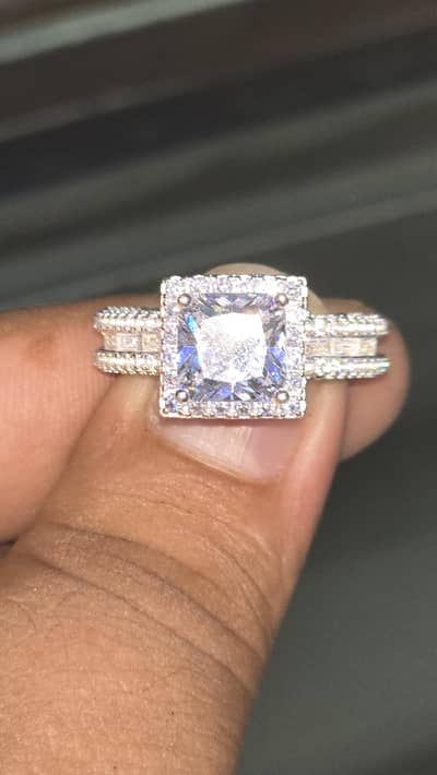 Italain Silver Ladies Ring (925)