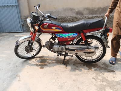 Honda CD 70 Red Color 2017 Model for Sale