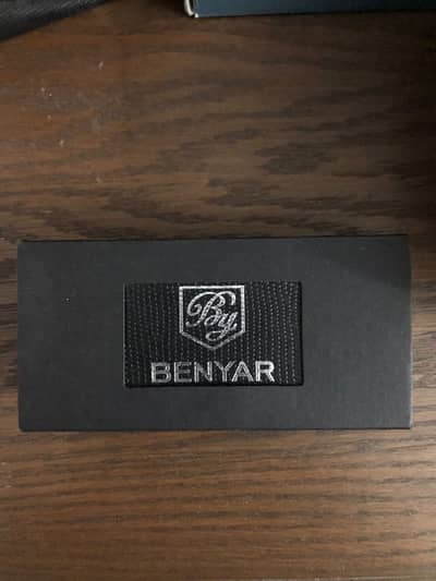Benyar chronograph watch