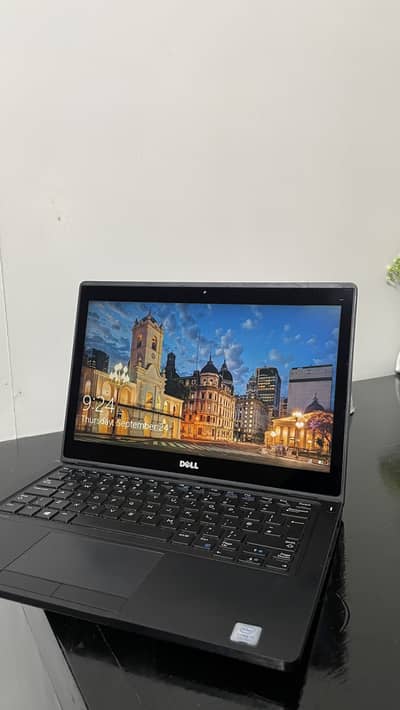 Dell Latitude Core i5.7th GEN. Touch screen