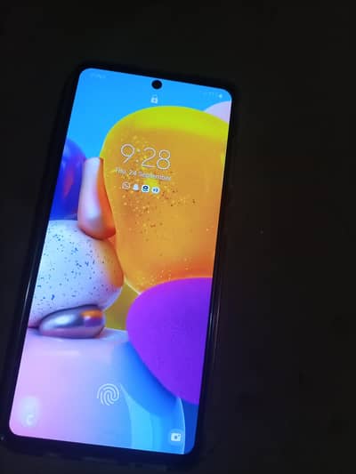 Samsung Mobile A71(display finger)