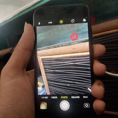 Apple iPhone 7