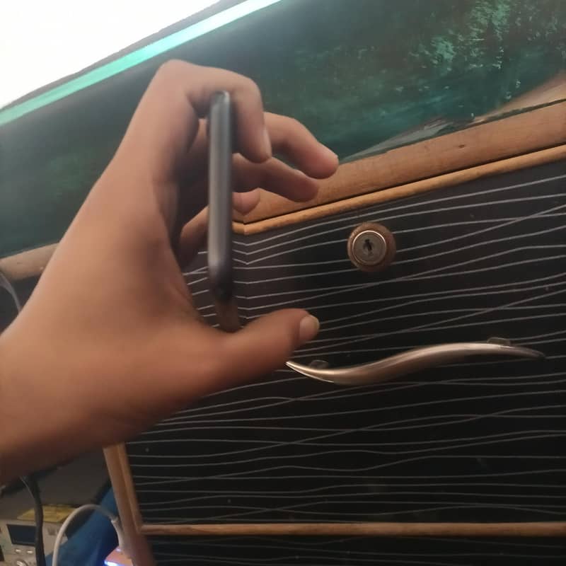 Apple iPhone 7 3