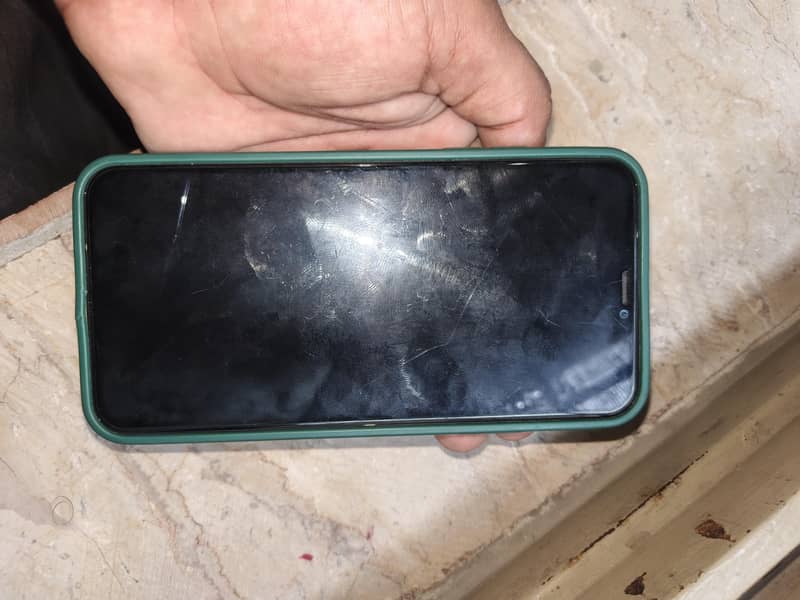 Apple iPhone 11 Pro Max 1