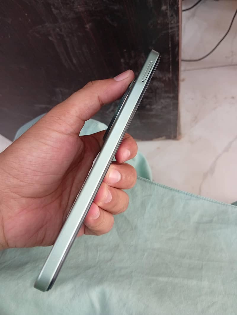 Xiaomi POCO C75 3