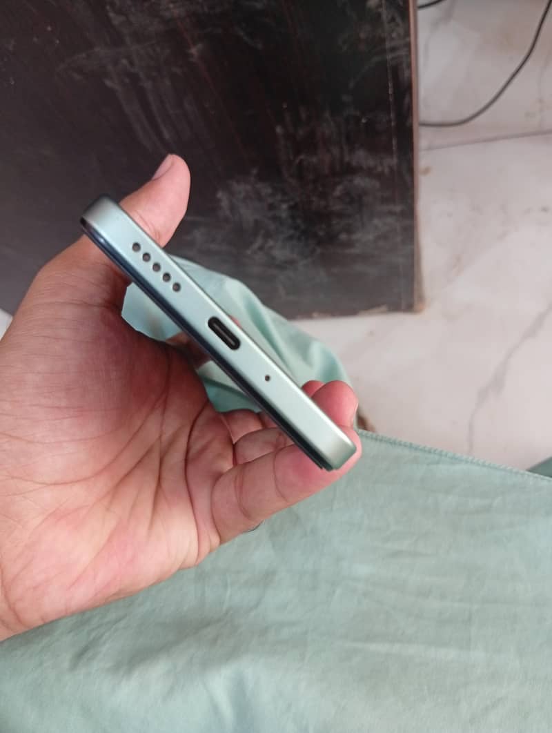 Xiaomi POCO C75 4
