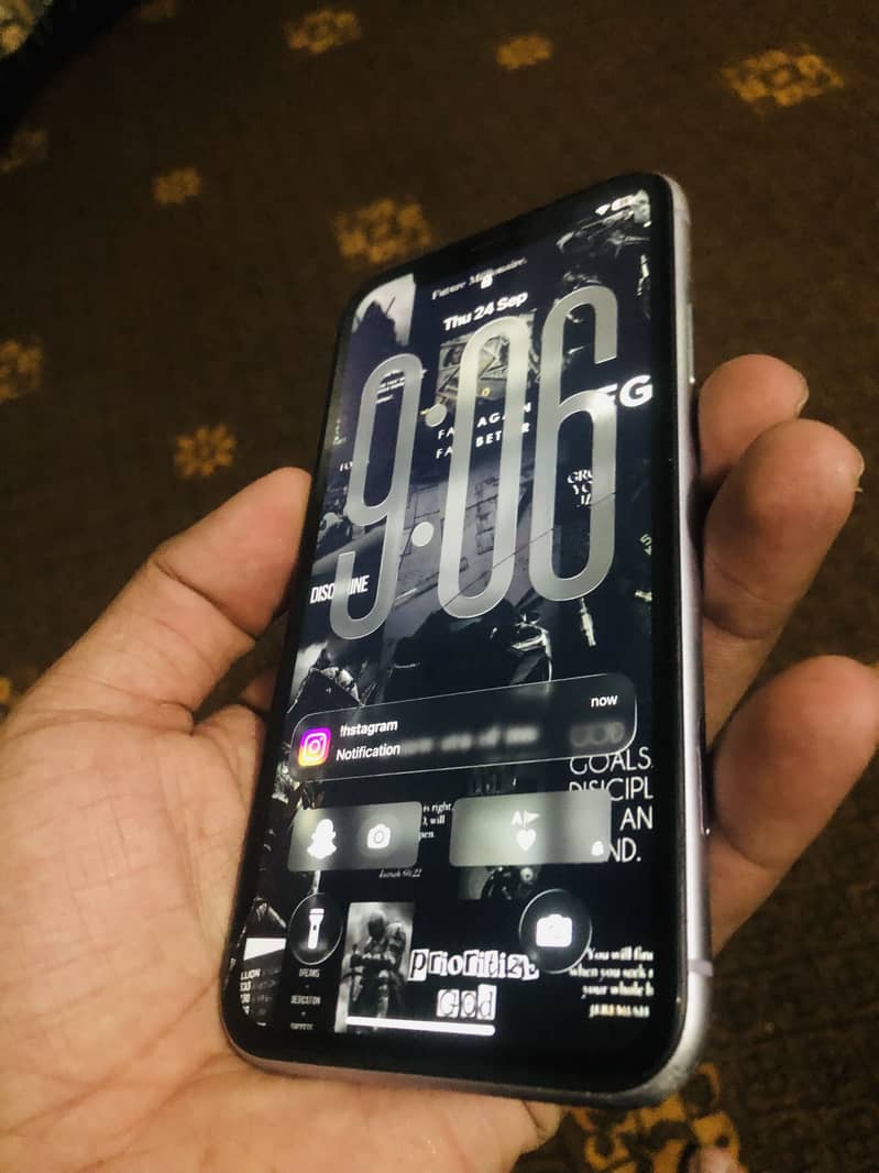 Apple iPhone 11 2