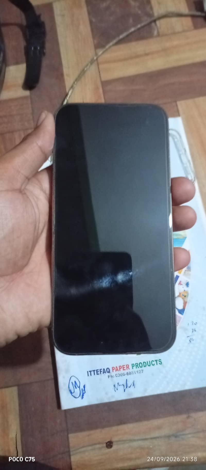 Apple iPhone 16 Pro Max 6