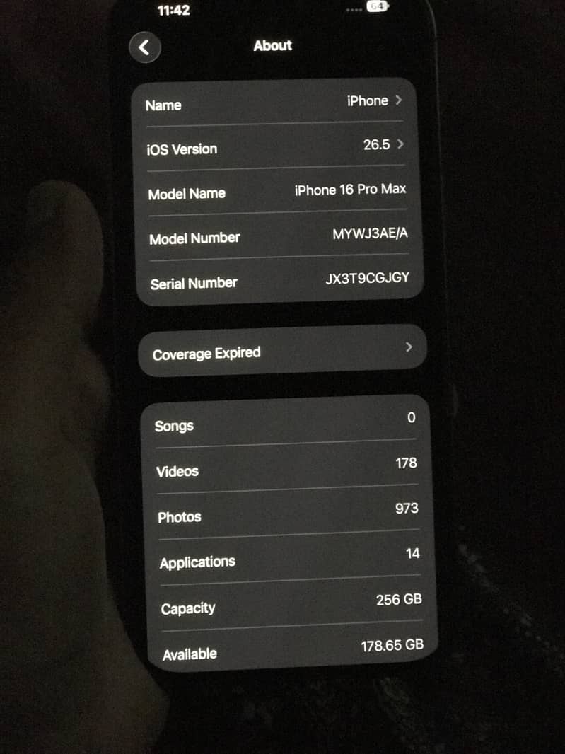 Apple iPhone 16 Pro Max 2