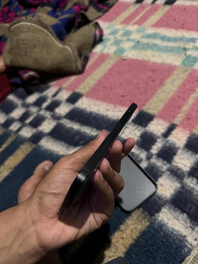 Apple iPhone 14 Pro Max 5