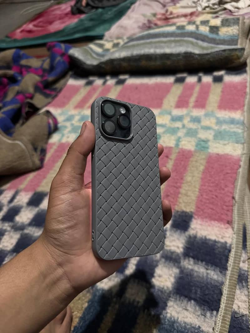 Apple iPhone 14 Pro Max 6