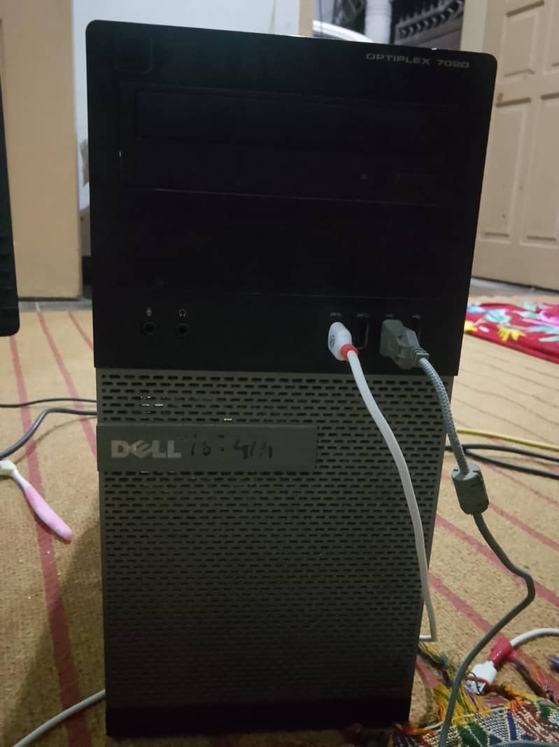 computer Dell 4
