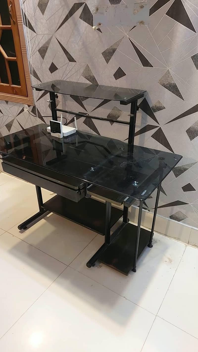 Tv and Computer Table 0