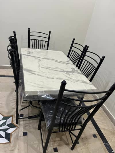 Dinning table