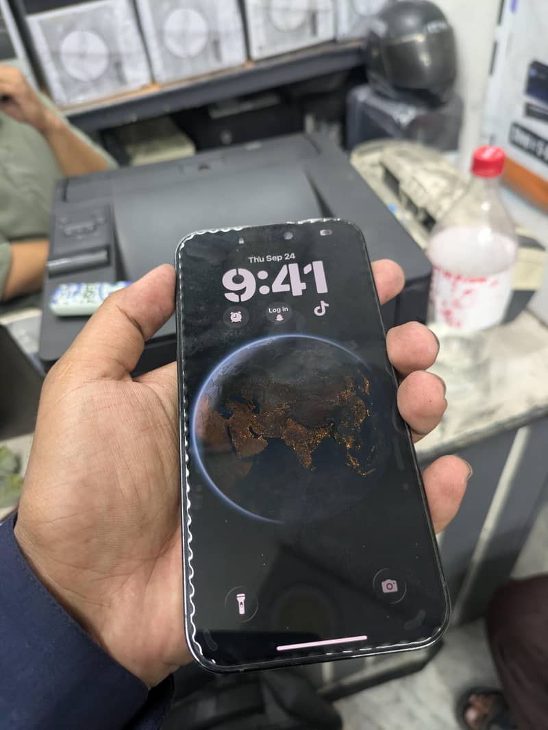 Apple iPhone 14 Pro Max 2