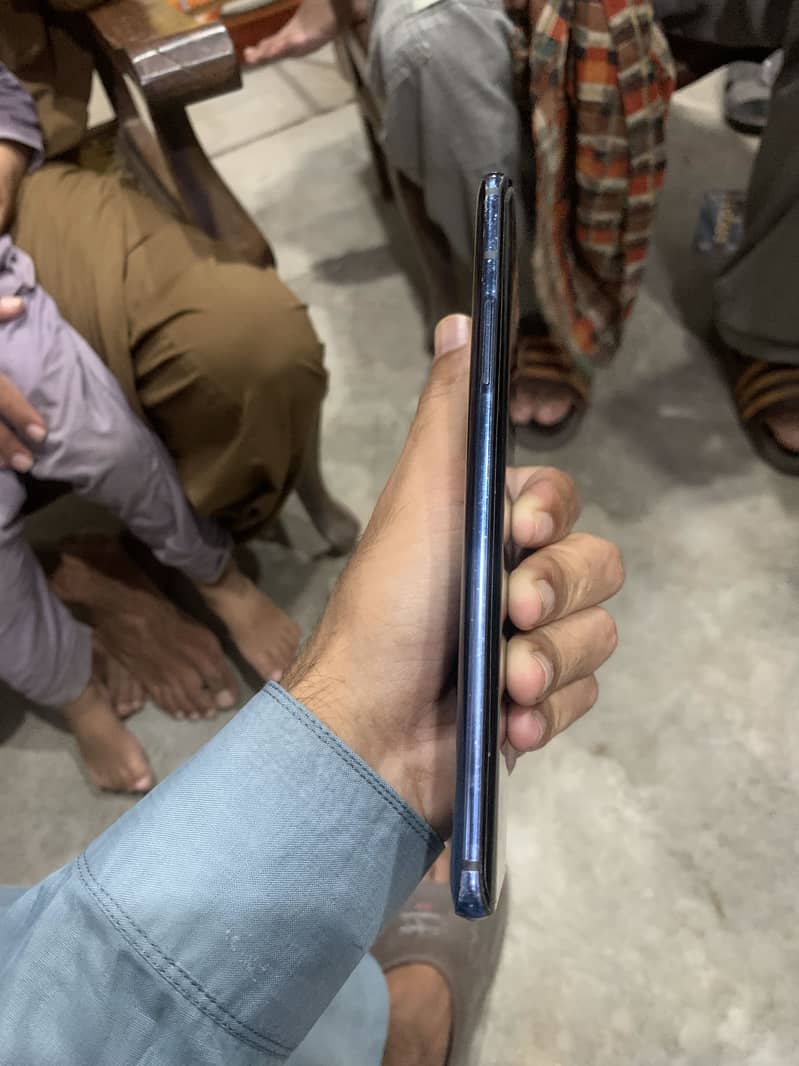 One Plus 7 Pro 3