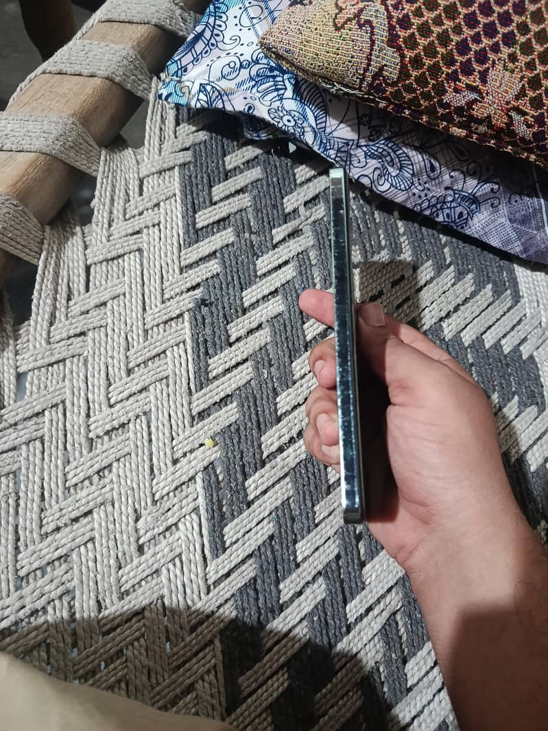 Tecno CAMON 20 2