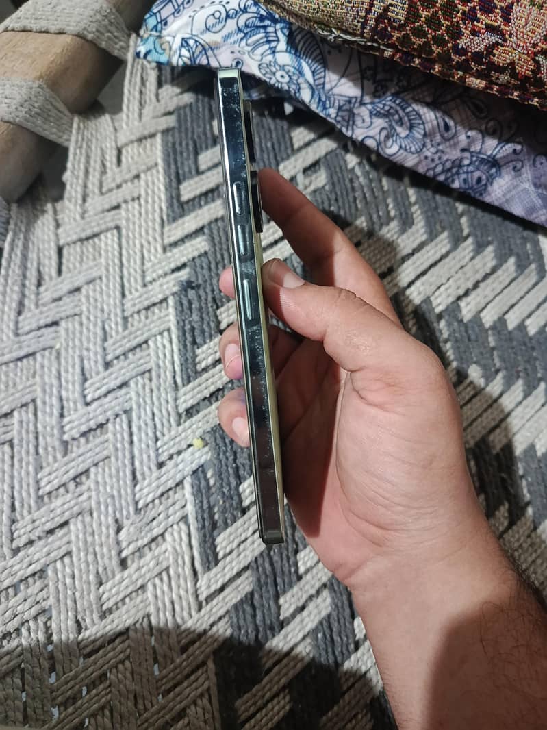 Tecno CAMON 20 4