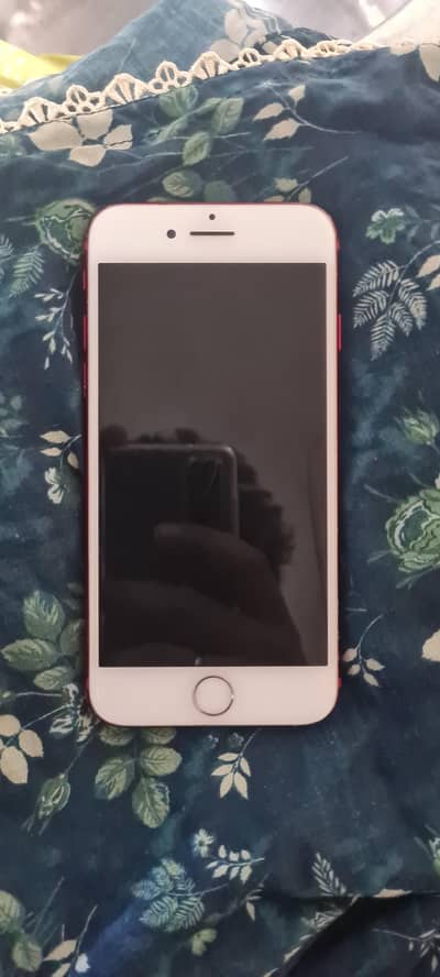 Apple iPhone 7
