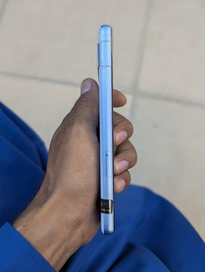 Google Pixel 7a 3