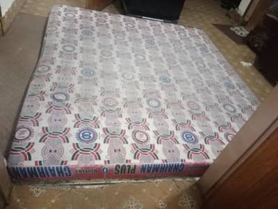 Mehran chairman plus foam mattess