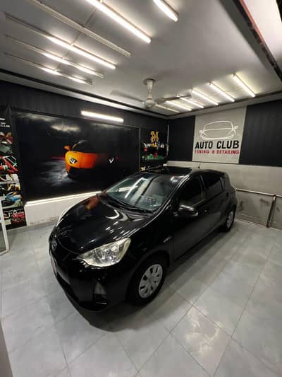 Toyota Aqua 2013
