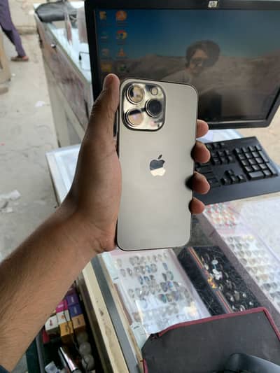 Apple iPhone 13 Pro