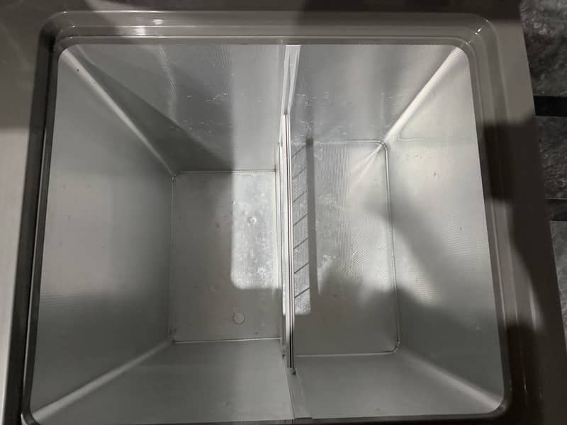 Freezer 8