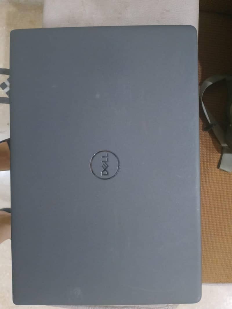 DELL. 4