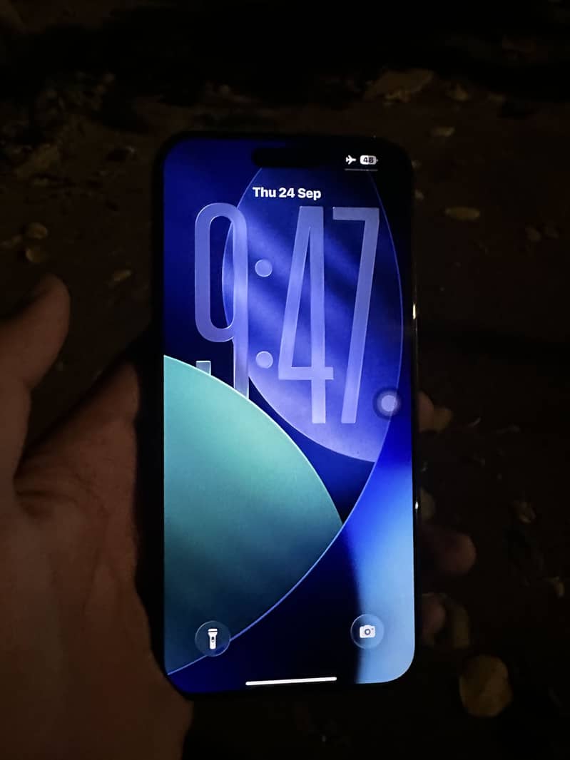 Apple iPhone 15 Pro Max 3