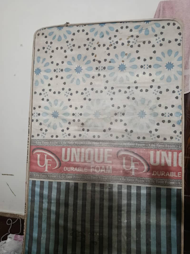Unique Foam 1