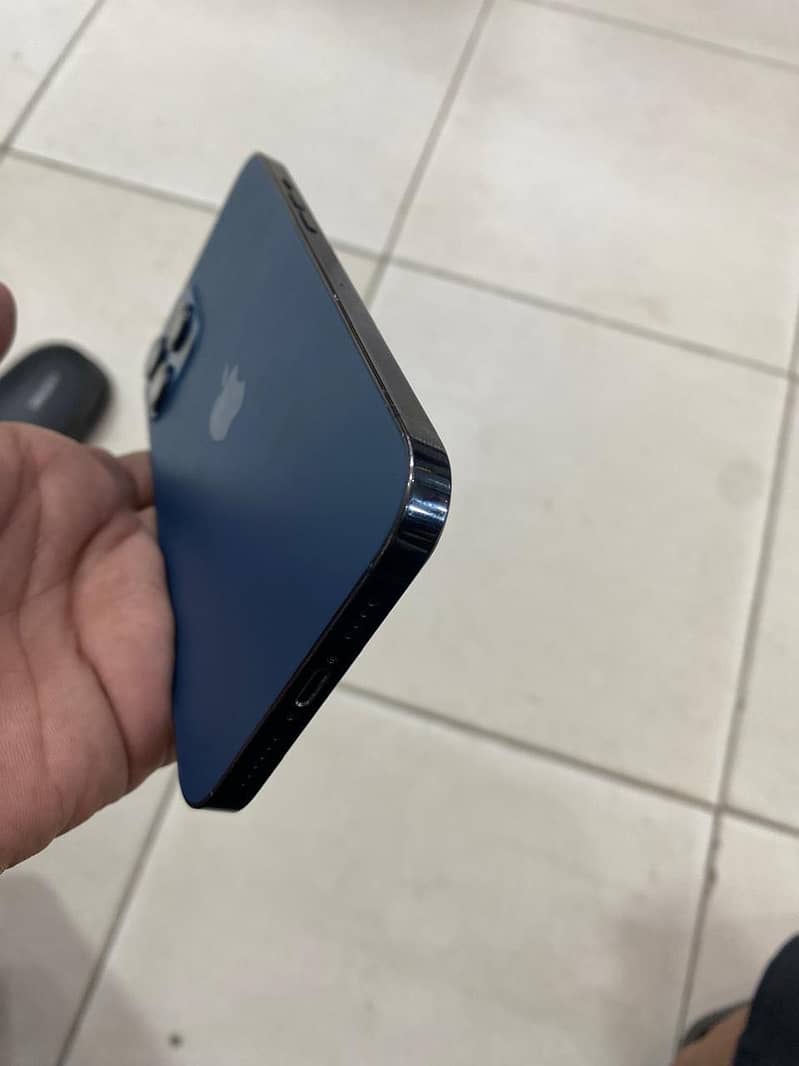 Apple iPhone 12 Pro Max 8