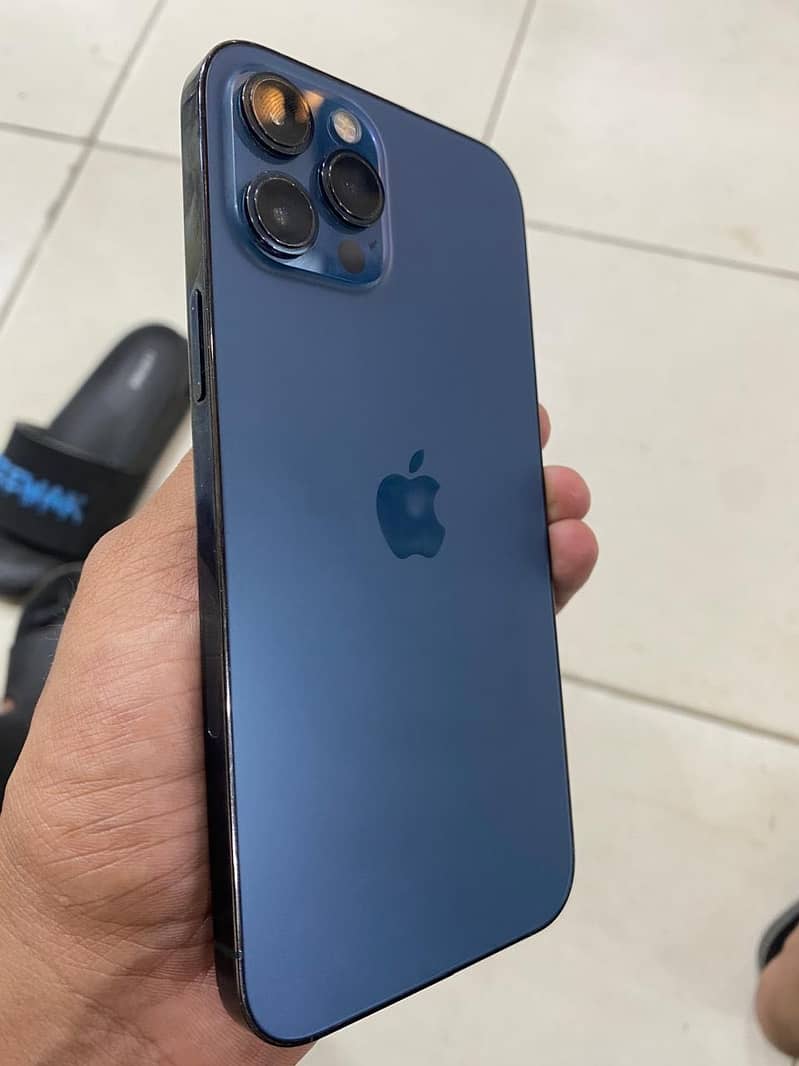 Apple iPhone 12 Pro Max 11