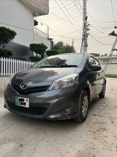 Toyota Vitz 2012