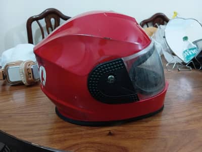 YANGO  helmet in very good condition. ,. . . . . Medium Size
