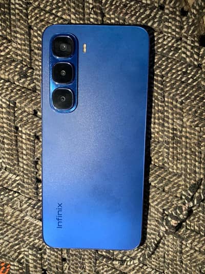 Infinix hot 60i just penal crak with box urgent