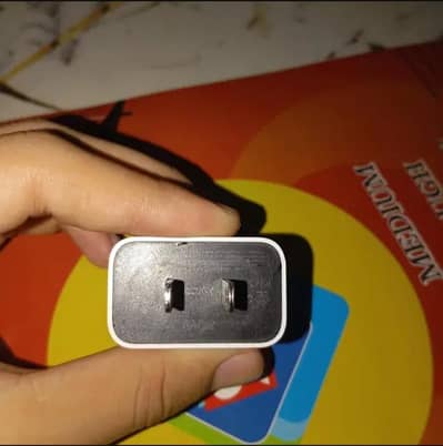 goodel pixel original charger with C-C cabel