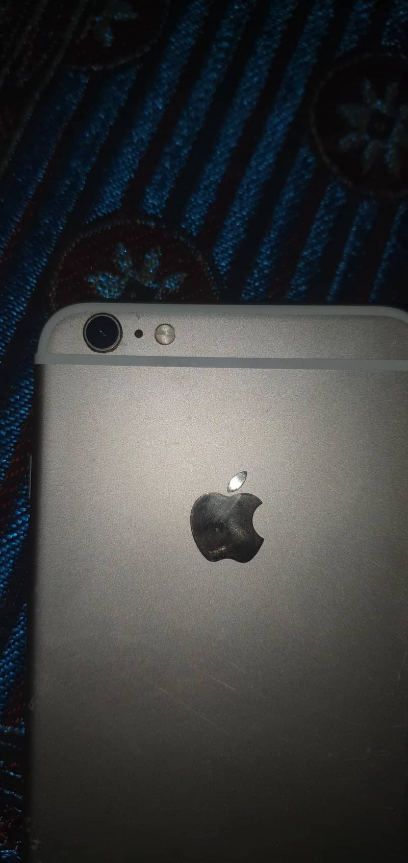 Apple iPhone 6S 03034075429 1