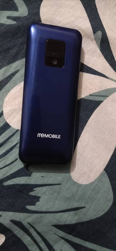 Me Mobile  E 100 keypad for sail