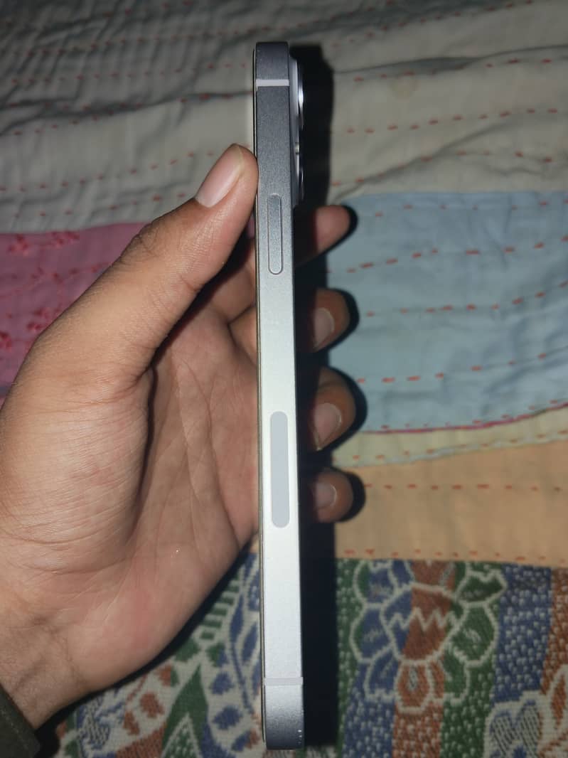 Apple iPhone 14 plus 2