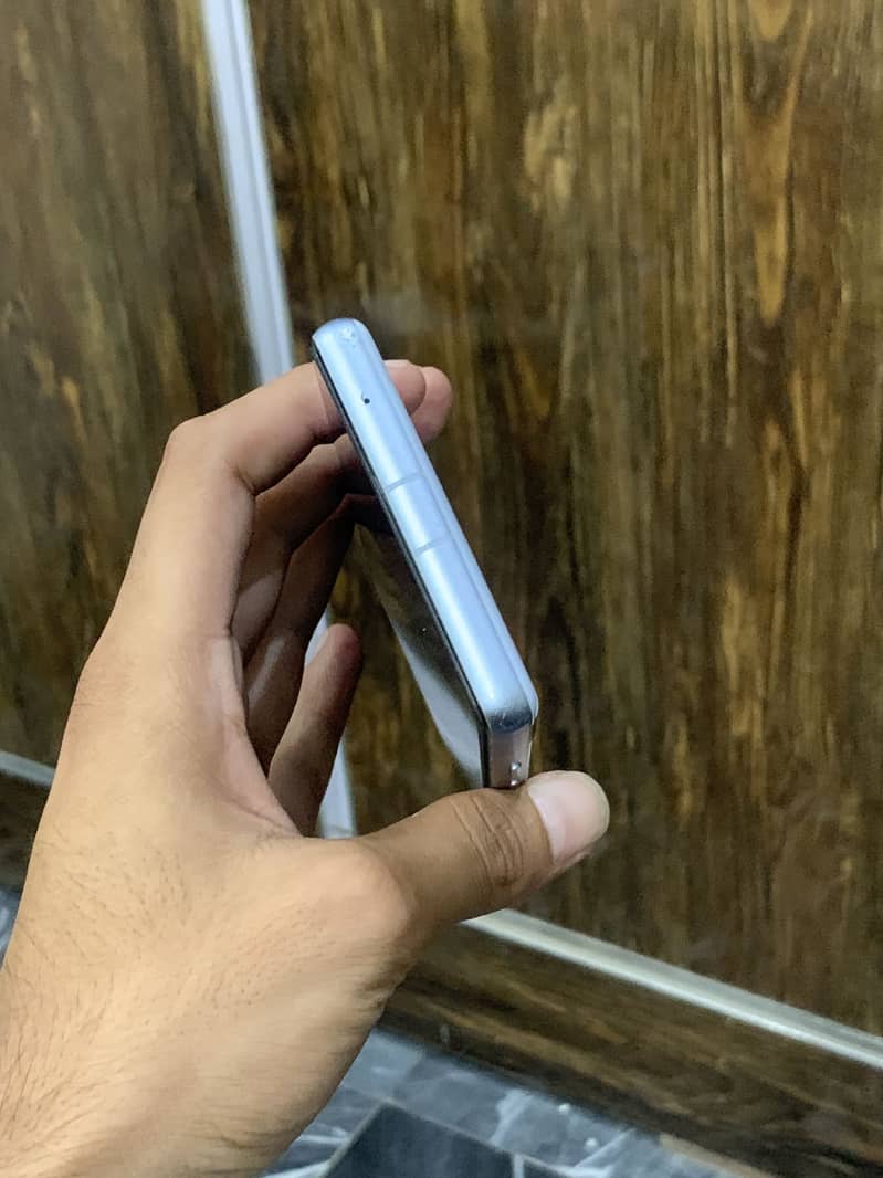 Google Pixel 7a 3